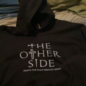 3X black hoodie ,good condition no rips / tears from the other side miniseries